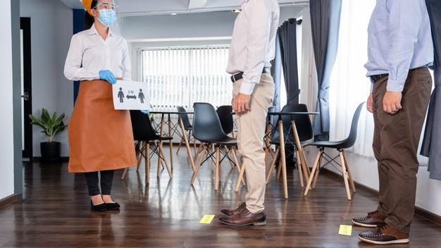 Como Lidar com as Mudanças na Volta dos Estabelecimentos Comerciais